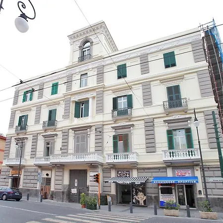 Quaranta Portici